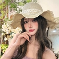 Beige straw sun hat with white lace ribbon bow and wavy brim for women beach style - Beige (D-217)