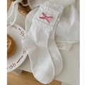 White frilly crew socks with red striped bows in sweet Korean ins fashion style - One Size / White Background Red Print