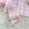 Calze in maglia rosa con ricamo a cuore e dolci volant crema con dettaglio fiocco a pois - Stile Calzino Bolla Rosa(XF8014)