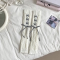 Jambières blanches tricotées Lolita avec rubans à carreaux noir et blanc et laçage - Taille unique / Base Blanche Noeud Noir