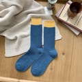 Dikke marineblauwe wollen sok met geel contrastboord en geribbelde breistructuur - Eén maat / Blauw