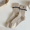 Haferschleim beige Socken im Ballett-Stil mit schwarzer Schleife und Spitzenkante - Einheitsgröße / Braun