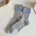 Light grey ribbed ballet socks with blue bow embroidery and ruffled cuffs for women - One Size / Light Gray