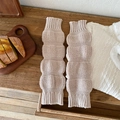 Light beige bubble knit leg warmers in a vintage Japanese style for winter warmth - One Size / Dusky Pink