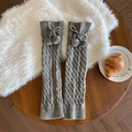 Scaldamuscoli grigi stile Lolita in maglia a trecce con graziosi pompon di pelliccia - Taglia unica / Grigio