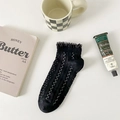 Chaussettes courtes noires avec dentelle à volants et motifs vintage en résille - Taille unique / Noir