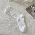 White ruffle socks with bow detail and vertical ribbed texture in a ballet style - White (White Bow)