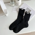 Calze nere stile giapponese con bordo a volant bianco e trama a coste verticali - Taglia unica / Nero