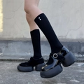 Calze nere stile Lolita con cuore di perle e scarpe Mary Jane con plateau spesso - Taglia unica / Nero