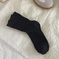 Süße schwarze kniehohe Socken mit Herzmuster im modischen College-Stil für Damen - Einheitsgröße / Schwarz