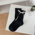 Chaussettes hautes noires côtelées avec un nœud en satin blanc de style JK académique - Noir avec Nœud Blanc