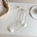 Weiße gepunktete Mesh-Socken mit süßen Bandschleifen und gerüschten Kanten - Einheitsgröße / Weiß