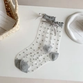 Transparente Socken mit Punkten, grauen Rüschen und eleganten Satinschleifen - Einheitsgröße / Grau