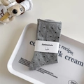 Japanische graue halbhohe Socken aus Baumwolle mit schwarzen Punkten und Rollrand-Saum - Dunkelgrau