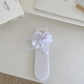 Chaussettes blanches en dentelle avec nœuds en mousseline, perles et maille cœur - Taille unique / Blanc