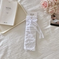 Lace sun protection sleeves in white with delicate bow tie and frilly wood ear edges - One Size / White