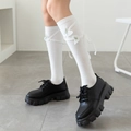 White Lolita calf socks with butterfly embroidery and lace-up ribbon detail - One Size / All White