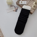 Calcetines negros de algodón para mujer con diseño drapeado y etiqueta de marca blanca - Negro