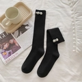 Chaussettes montantes noires à côtes ornées de délicates fleurs en perles blanches - Noir Au-dessus du genou