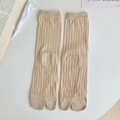 Calze da donna a due dita in stile giapponese, maglia a coste color crema - Taglia unica / Cachi