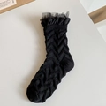 Elegante zwarte JK-sokken met ruches kant en een getextureerd golfpatroon - Golf Jacquard Stijl / Golf Kant Zwart