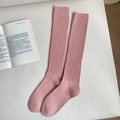 Calcetines rosa media pantorrilla de mezcla de algodón con textura clásica de canalé vertical - Talla única / Rosa Claro