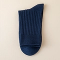 Dark blue ribbed crew socks for men made of breathable cotton for business or casual wear - One Size / Navy Blue