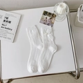 Calze bianche in maglia a trecce con fiocco di seta e perla in stile principessa - Taglia unica / Bianco