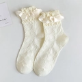 Chaussettes mi-mollet en dentelle blanc crème avec bordure volantée en satin style Lolita - Dentelle Jacquard Volant Beige (7329 Beige)
