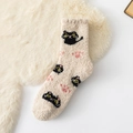 Thick beige coral fleece sock with black cartoon cat and pink paw jacquard pattern - Khaki