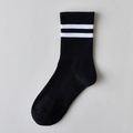 Klassische halbhohe Baumwollsocken in Schwarz mit weißen Streifen für Sport und Freizeit - Schwarz
