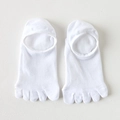 Breathable white five-finger mesh low cut socks for women with separate toe design - One Size / White