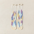Chaussettes en résille vintage beige avec paysage nordique et illustration de cerf - Beige