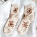 Flauschige cremefarbene Korallenvlies-Socken mit Teddybärmuster für warme Wintertage - Einheitsgröße / Beige