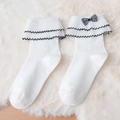 Japanese style white ribbed socks with black wave edge and plaid bow accent - White Bow Pattern