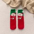 Simpatiche calze natalizie rosse con Babbo Natale in morbido pile corallo per l'inverno - Babbo Natale Rosso
