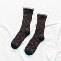 Vintage Blumenstrick-Damensocken mit schwarzer Spitze und dunkelgrünen Fersenakzenten - Einheitsgröße / Vintage Grün (X1591)