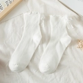 Weiße Lolita JK Kniestrümpfe mit Spitzen-Schleifen und Rüschenrand im gemütlichen Set - Einheitsgröße (35-39) / Weiß