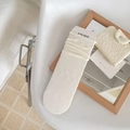 Sweet white knitted crew socks with floral texture and elegant wavy scalloped cuffs - One Size / Beige