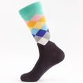 Bunte Herren-Wadenstrümpfe mit Rautenmuster aus hochwertiger Baumwollmischung - Hellgrüner Rand Regenbogen Argyle (Schwarze Basis)