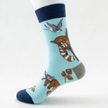 Calze uomo in cotone azzurro con motivi di panda rosso e uccelli in volo - UE 41-46 / Stile Panda Minore (Panda Minore senza cuciture)