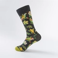 Calze alla moda con uccelli tropicali colorati e motivi floreali su tessuto nero - 41-46 / Schizzo di Uccello e Fiore senza Cuciture