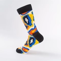 Chaussettes graffiti colorées en jaune, bleu et orange avec détails noirs contrastés - Finition Main Noir Motif IRM