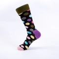 Modische Herren-Socken mit bunten Punkten und dunkelgrünen gerippten Bündchen - EU 40-46 / Schwarz mit bunten Punkten (Rosa Zehe lila Ferse)