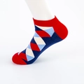 Fantasmini colorati con motivo a rombi in rosso, blu navy e azzurro a coste - Taglia EU 40-46 / Blu navy con tallone e punta rossi