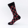 Men's mid-calf socks with black and grey checkerboard pattern and red heart details - EU 39-46 / Red Heart