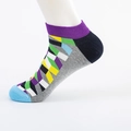 Men's low-cut boat sock featuring grey base with colorful geometric pattern and purple cuff - EU 39-46 / Color Block (Light Blue Toe Black Heel)