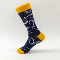 Calze blu navy con dettagli gialli e motivo con stampa di narvalo all-over - EU 40-46 / Fantasia Narvalo Blu Scuro (Tallone/Punta Gialli)