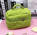 Quilted floral makeup bag in bright green nylon with large capacity and portable handle - Large Handheld (25x17x13cm) / Grass Green