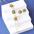 Set gioielli vintage a fiori cavi in oro con pietre turchesi e nappe di zirconi - Set da 2 Pezzi (XL01265-1)